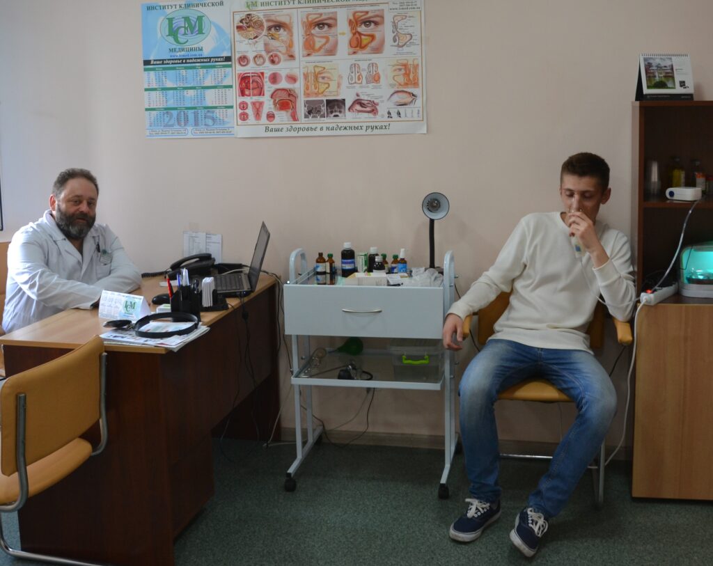 Лісневич В'ячеслав Валентинович ЛОР Отоларинголог Київ Шулявка